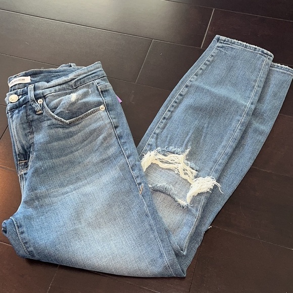 Good American
Good Legs High Rise Ripped Skinny Crop Jeans in Blue size 2/26 - Picture 4 of 5